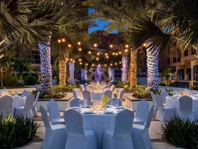 Территория Fujairah Beach Resort