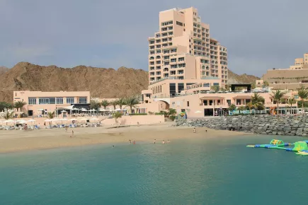 Пляж Fairmont Fujairah Beach Resort